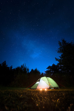 brutalgeneration:  a tent of stars by Zanthia on Flickr. 