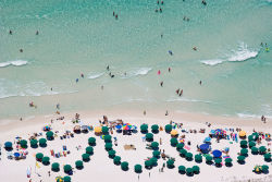 alex-maclean:  Beach Goers and Green Umbrellas, Navarre Beach,