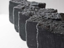 linka-handmade-soap:  Black Metal Soap It’s a black charcoal