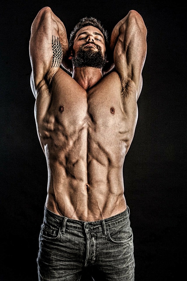 bialphamalemotivation:Follow me on Twitter to see the uncensored