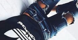 Just Pinned to Ripped jeans: @Bebe. ❁                     