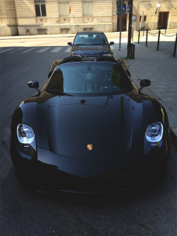 artoftheautomobile:  communitycrook:  918.  Zlatan is a lucky