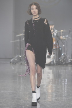 koreanmodel:Yoo Ji Young - Kimmy J Fall 2015 Seoul Fashion Week