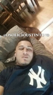 osolicioustintin:  Josue un simpático hetero mexico-americano