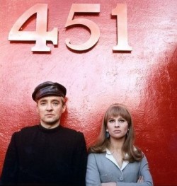  “Fahrenheit 451” (1966) Oskar Werner and Julie Christie 