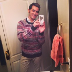 rahn-stoppable:  Fucking love sweaters! #sweater #uglysweater