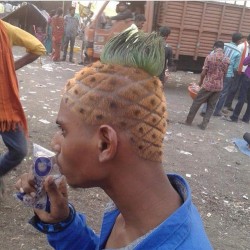 egyptiasian:  barber: what do u want? “give me that spongebob