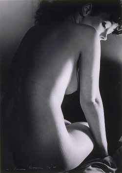 lightnessandbeauty:  Max Dupain - Untitled (Nude - back), from the Portfolio Portfolio No.4 The female form, 1930s 
