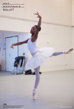 kameliendame:  Michaela DePrince and Qian Liu in rehearsal for