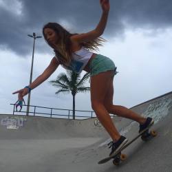 resplend3nt-rap4cious:  veniii-vidiii-viciiii:  veniii-vidiii-viciiii.tumblr