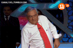 canal13cl:  Último post del 2014: Sebastián Piñera bailando