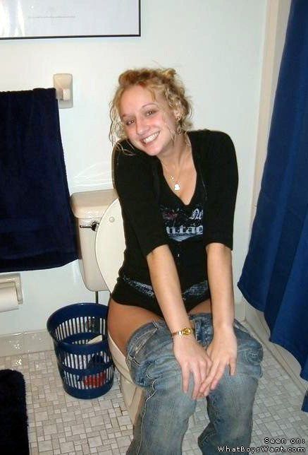 dimitrivegas:  Taking a good poop