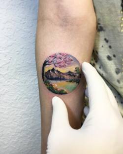 artmania-feed:  Stunning Dreamlike Circular Tattoos by Eva Krbdk