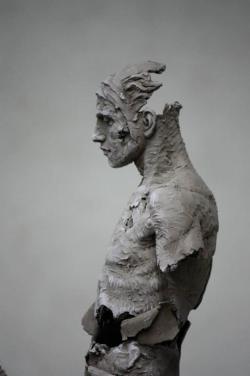 vjeranski:    Christophe Charbonnel, sculpture Cavalier III et