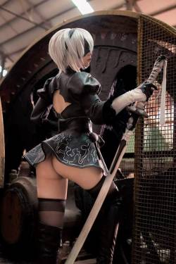 kamikame-cosplay:2B from NieR:Automata by Chihiro-千尋 Photographer: L子