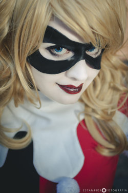 comicbookwomen:   Harley Quinn by YutarnaThetys   