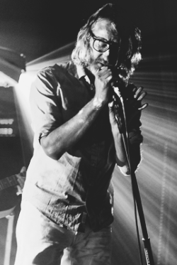 fckyeah-elvy:  Matt Berninger performing at the Opera House,