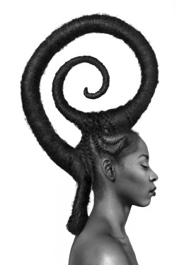 haaragraphy: Spiralée Modèle: Solange Hair: Séphora Joannes