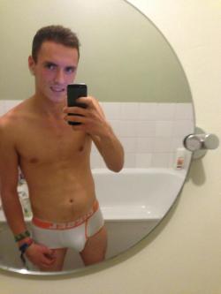 postmypecker:  bathroom selfie 