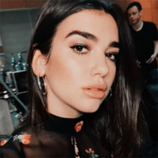 sweetinfxrno66:Me quería ver contigo incluso en los días en