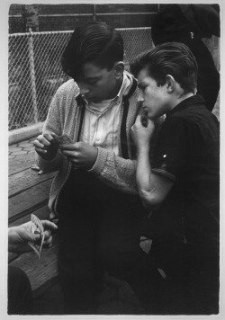  Boys playing cards. Brooklyn William Gedney 