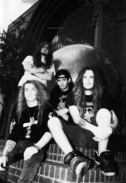 james-hetfields-bullet-belt:   Sepultura, {x}  