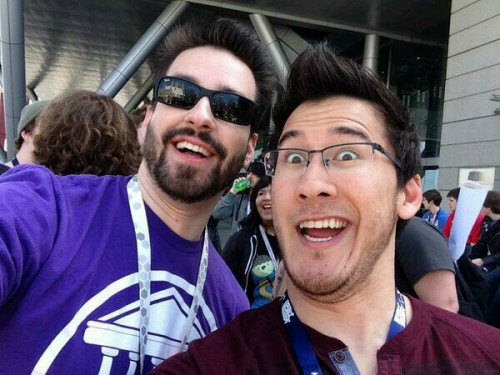 mariplier:  Double-selfie with gassymexican! Two beautiful men as well.