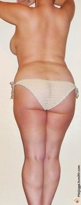 mesjogge:  mesjogge:  My curves <- like what you see, click