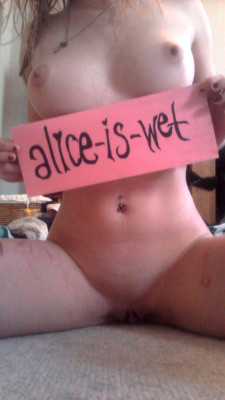 alice-is-wet:  I absolutely adore your blog so I thought I’d