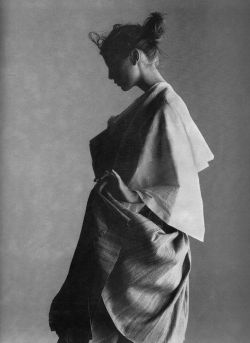 pleats-me:   Yohji Yamamoto. Elle. March, 1998.