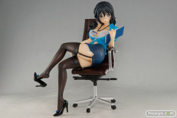 Dream Show Secretarial Section Hatsumi Yuki Blue Little Devil