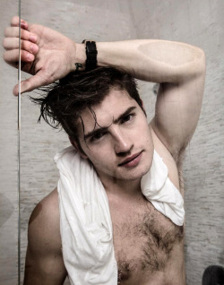 meninvogue:Gregg Sulkin photographed by Leslie Alejandro for