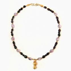 archaicwonder:  Roman Amethyst, Garnet and Gold Necklace, 2nd-4th