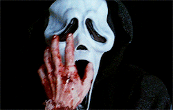 filmgifs:  What’s your favorite scary movie?Scream (1996) dir.