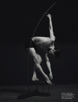 arsludicra:  whatisajanis:  Sergei Polunin by Jacob Sutton  Sergei