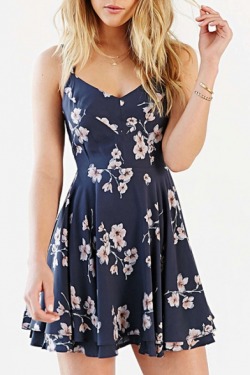 nobodycould: Best-selling Fancy Dresses  Floral Print Crisscross