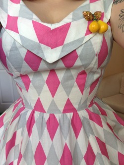 modernjunecleaver:  Lovely new vintage harlequin dress! http://junebugsandgeorgiapeaches.blogspot.com/
