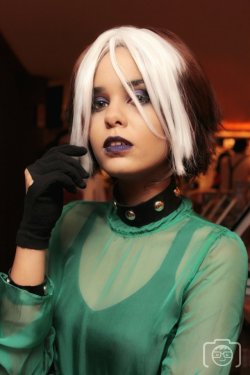 whybecosplay:  Rogue cosplay by F. Lovett