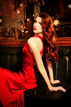 sexy-redhead-girl:  Beautiful.