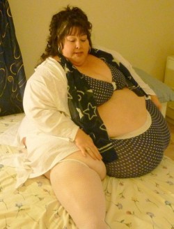 fatssbbwlady:  fatssbbwlady.tumblr.com : Why can’t I meet a