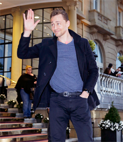 tomhiddlescum:  when you arrive to the party and you’re already