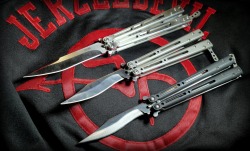 knifepics:  Balisong (Butterfly Knife)