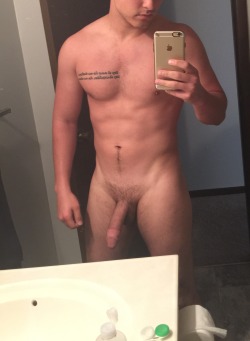 straightdudesexting:  Hung straight dude