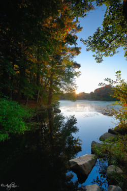 isawatree:  Grist Mill Pond by  Andy Kim 