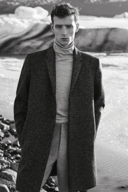 justdropithere:   Laurie Harding by Karim Sadli - COS Fall/Winter