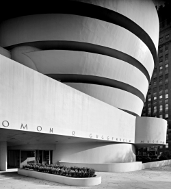 onlyoldphotography:  Ezra Stoller: Guggenheim museum, designed