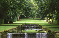 englishsnow:  historic gardens of Europe by Julian Weyer 