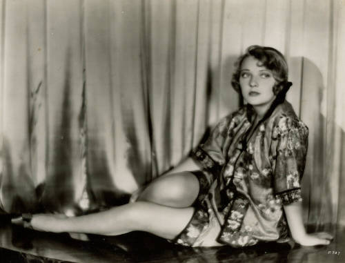 Dorothy Mackaill Nudes & Noises  