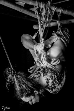 tykars:  Rope @ropesession Docvale  Model JazWww.ropesession.com