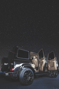 wearevanity:  Brabus B700 | Instagram | WAV